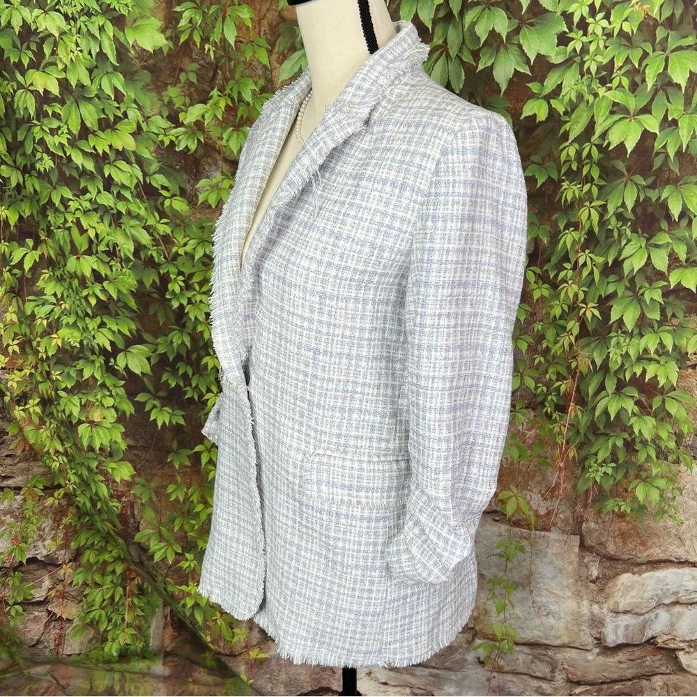 MAISON D'AMELIE PARIS Quiet Luxury Blue and White Tweed Plaid Fringed Jacket, 4 - Picture 6 of 13
